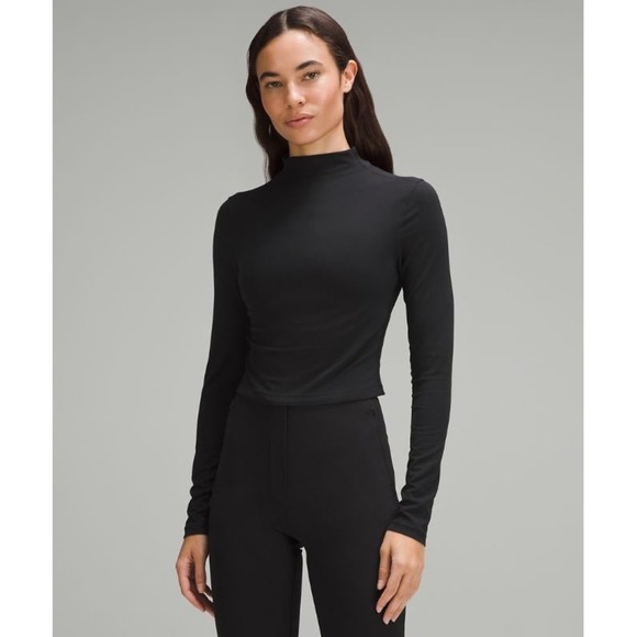 Lululemon Mock Neck Long Sleeve Cropped Top Athletic Activewear Black 8 - Picture 1 of 6